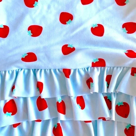 Tucker + Tate Strawberry Tiered Ruffled Swimsuit 12-18 Months - Picture 4 of 6